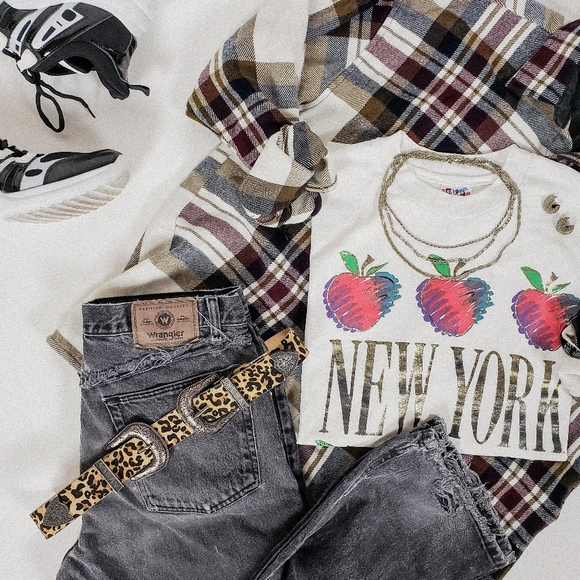 Hanes Tops - Oversized vintage New York t-shirt